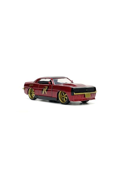 Toys JADA BATMAN ROBIN FIGURINE SET AND 1967 CHEVROLET CAMARO METAL CAR 1:32 SCALE