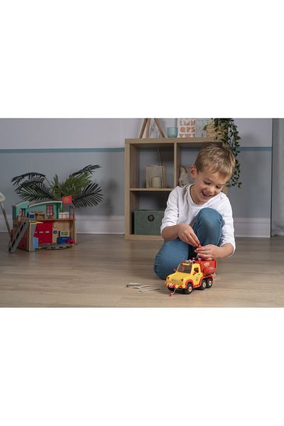 Simba Fireman Sam Venus Fire Truck and Elvis Figurine