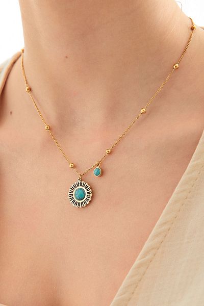 Fulla Moda Stone Detailed Round Steel Necklace