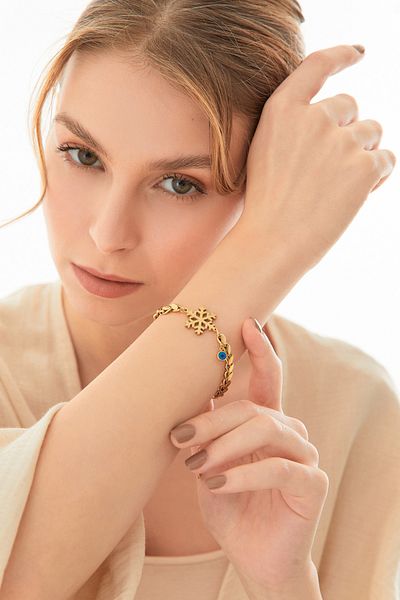 Fulla Moda Snowflake Sequin Chain Steel Bracelet