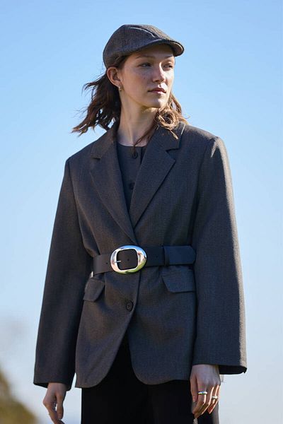 BE BLUE BLAZER CU MODEL FISHBONE