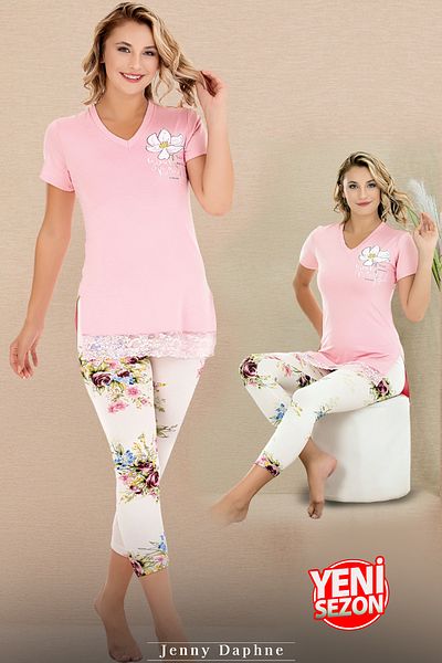 Jenny Daphne Viscose Fabric Printed Short-Sleeved V-Neck T-Shirt Comfortable Fit Capris Pajamas Set 12077