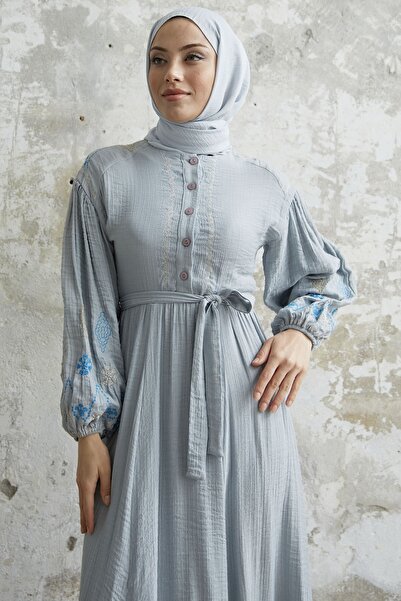 InStyle Seersucker Embroidered Sleeve Dress - Gray