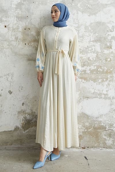 InStyle Seersucker Embroidered Sleeve Dress - Ecru