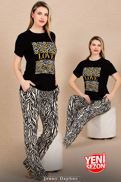 Jenny Daphne Set pijamale cu mânecă scurtă cu model zebră - Noul sezon 12490