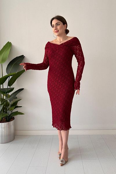 MaziButik Rochie din dantela burgundy