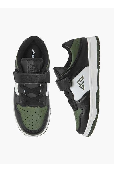 Oaklan by Shoexpress Panelled Sneakers with Hook and Loop Closure