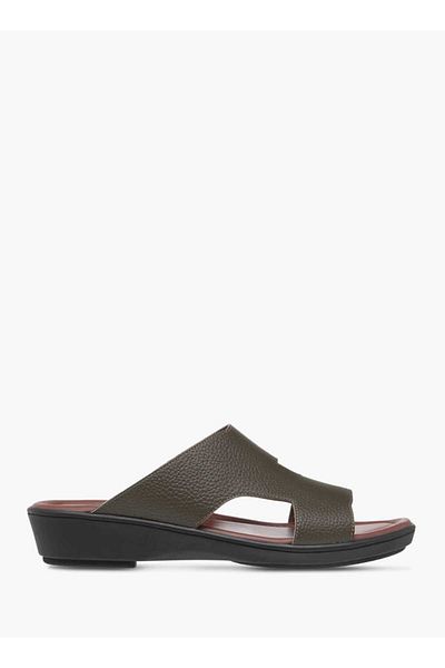 LBL by Shoexpress LBL by Shoexpress Cutout Detail Slip-On Arabic Sandals