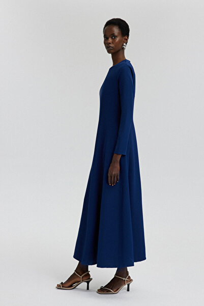 Touché Privé A-vonalú krepp ruha - stílusos kivitel