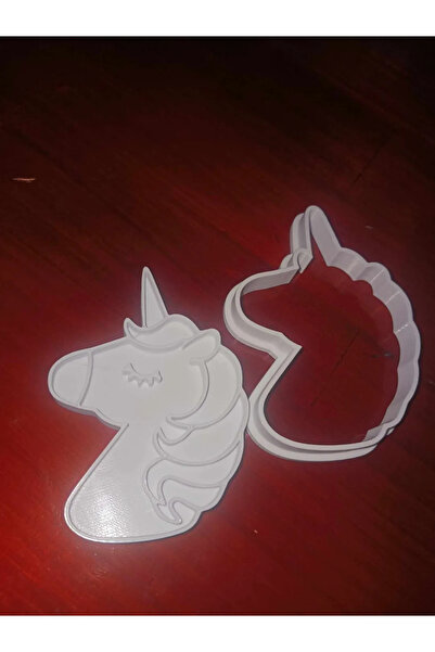 Cypnova قالب كوكيز على شكل وحيد القرن 3 قطع - تصميم ملون ولطيف