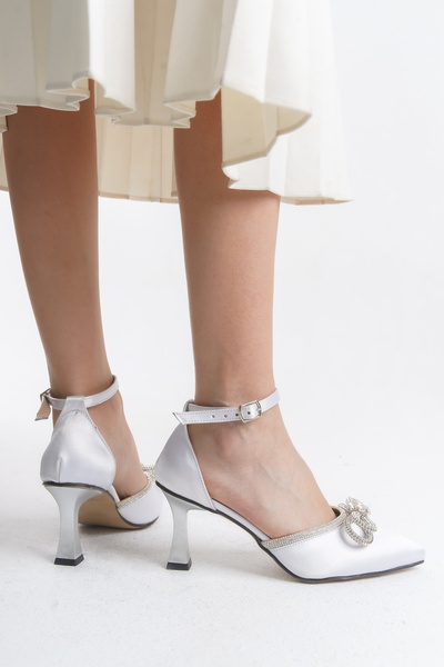 Limeo Pantofi de seară de damă cu cataramă la gleznă și fundă de satin cu toc înalt