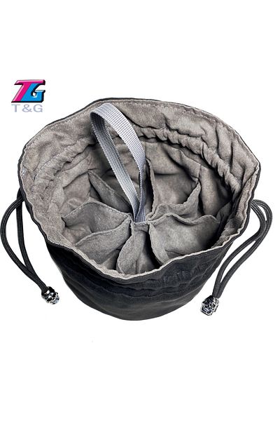 T&G Black Dice Bag Cloth Storage Pouch High Quality Velvet Pouch Unique Design Large Capacity Easy Carry