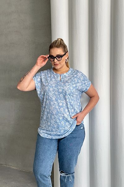 Stil Diva Μπλούζα με κοντό μανίκι με λαιμόκοψη σε σχήμα V 97-79