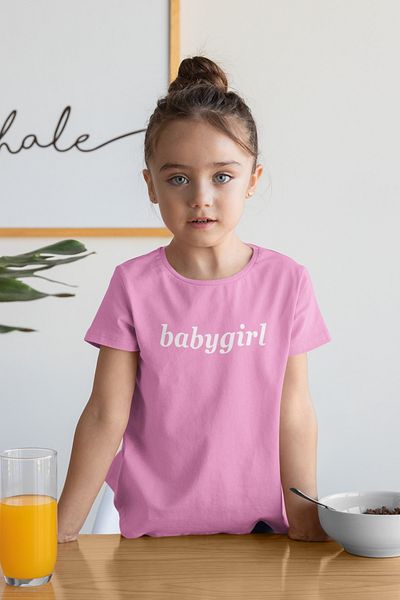 New Shine 1 tricou este un cadou pentru achiziții de 6 și mai sus în coș - Tricou cu mânecă scurtă imprimat pentru fete