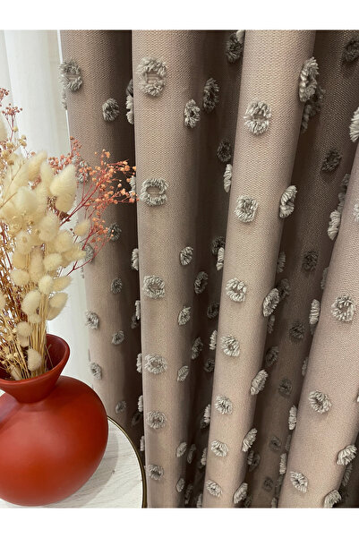 Brillant Mink Color Pompom Pufy Background Curtain 1/3 Sik Pleat