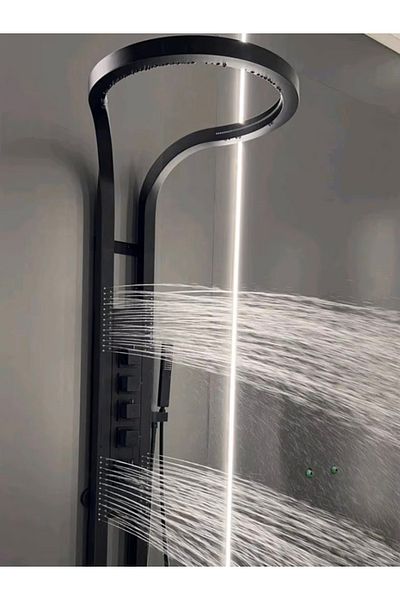 AUSHEN Black luxury shower with multiple options