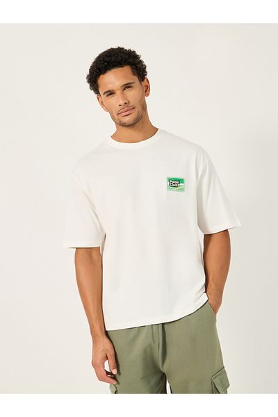 Styli Oversized Graphic Print Crew Neck T-Shirt