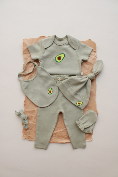 OhlalaKoala Avocado Embroidered 5 Piece Short Sleeve Newborn Set