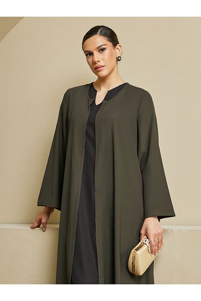 Styli Regular Fit Front Open Crepe Abaya