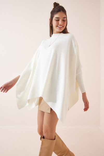 Lovelyİstanbul Pulover Poncho Oversize Ecru - Slit lateral Lyy0016