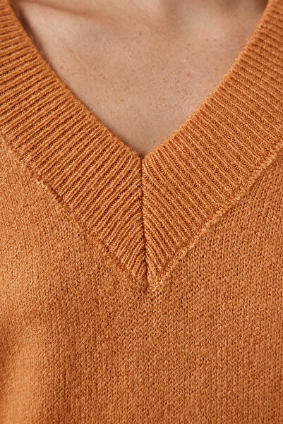 Lovelyİstanbul V Yaka Oversize Triko Kazak ŞEFTALİ LBV0013