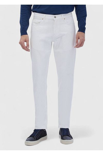 Ramsey Weiße, gerade Denim-Hose aus 100 % Baumwolle mit normaler Passform