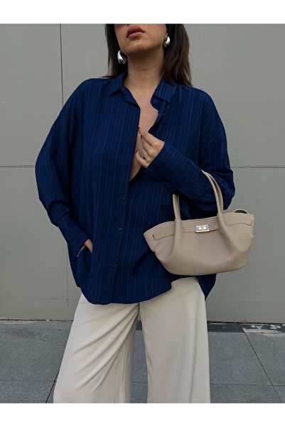 minaaise Lacivert Oversize Geniş Manşetli Kadın Gömlek 27384