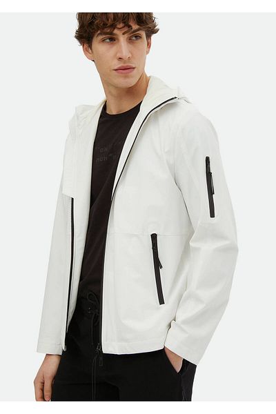 Ramsey White Weaving Coat