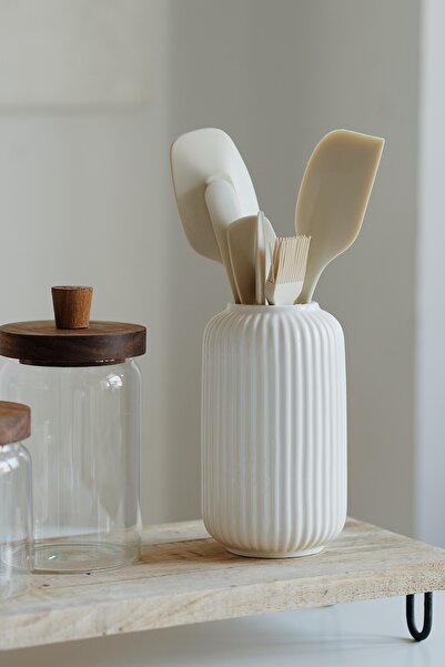 Dekorzdükkan 6-Piece Cream Silicone Heat-Resistant Kitchen Set