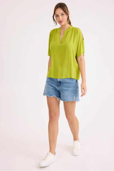 Vitrin Judge Collar Sleeve Detailed Linen Blouse