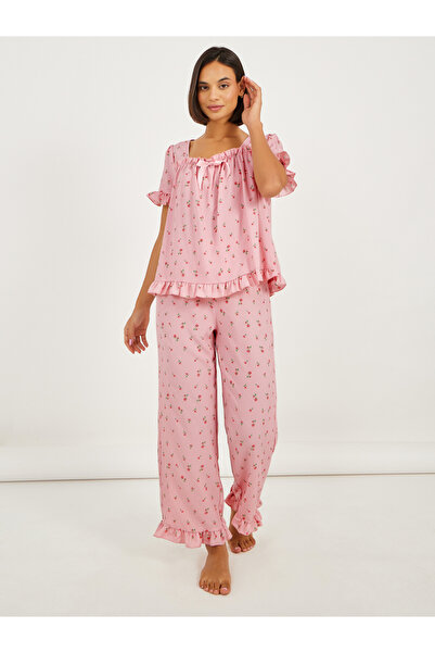 Styli Floral Textured Ruffle Sleeve Hem Broderie Trim Top and Pyjama Set