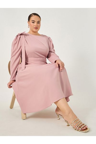 Styli Plus Size Shoulder Bow Detail A-Line Midi Dress