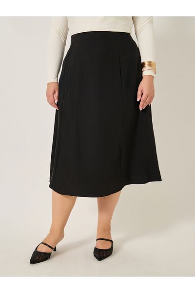 Styli Plus Size Solid High Rise A-Line Midi Skirt