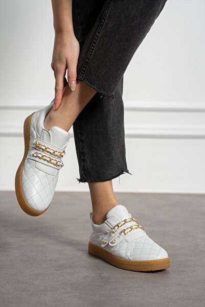 KOTAN Kadın Sneaker Rahat Zincir ve İnci Detaylı Cırtlı Spor Ayakkabı Beyaz