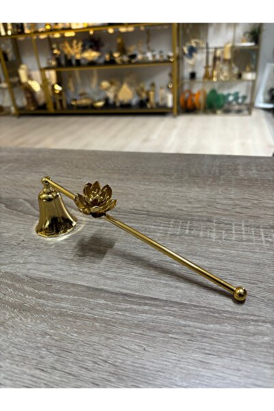 Mercan Tasarım Atölyesi NİLÜFER ÇİÇEKLİ MUM SÖNDÜRÜCÜ-GOLD
