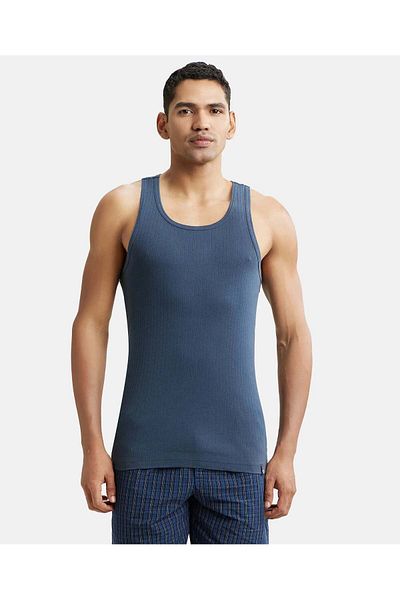 JOCKEY قميص تانك توب Racer Back مقاس 24X7 1467-01 أحمر