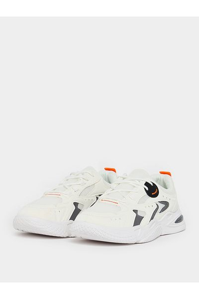 Styli Heel Pop Chunky Sole Lace Up Sneakers