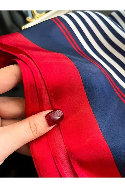 Area Online 60X60Cm Striped Fashion Scarf - Neckwear & Accessory for Women