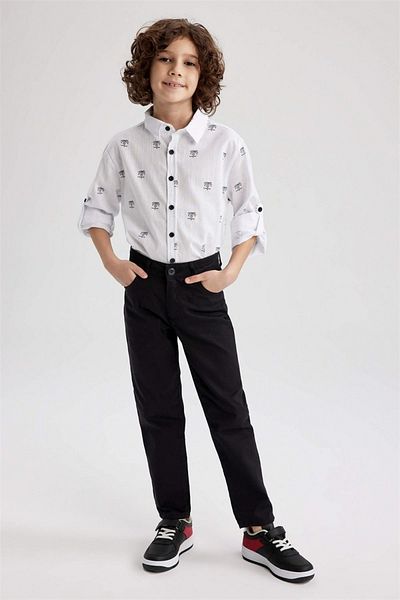 DeFacto Schwarze Gabardine Basic-Hose mit geradem Bein für Jungen X4224a624sm