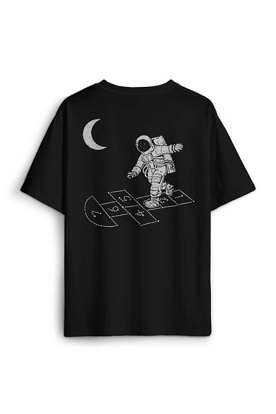 Kendim Seçtim Παιχνίδι Hop Hop in Space - Μπλουζάκι Unisex με στάμπα στην πλάτη Cosmos Astronaut
