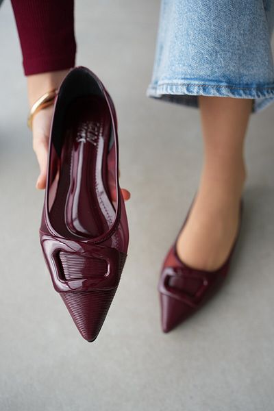 selinshoes Burgundy Women's Ballerinas - Pointed Toe, Tulle Detail and Buckle Accessories