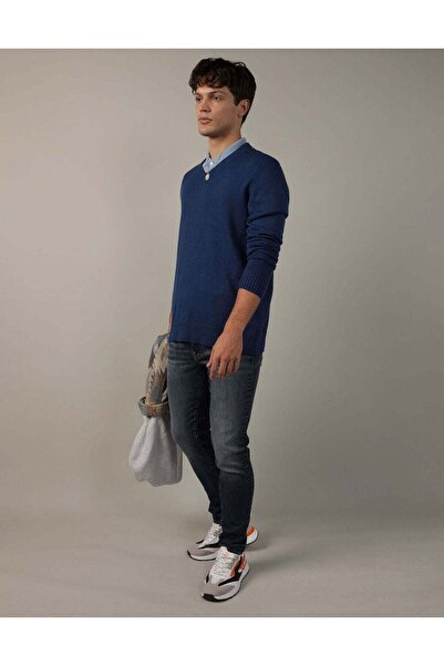 AMERICAN EAGLE AE Super Soft V-Neck Sweater