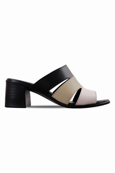 Lal Shoes & Bags Дамски чехли Hanoi от естествена кожа с три каишки на ток - черни