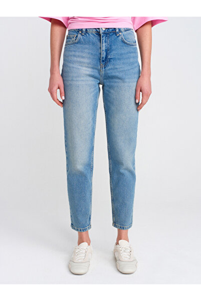 Dilvin 71779 - Pantaloni Mom Denim Albastru Lycra Decupați cu Laser