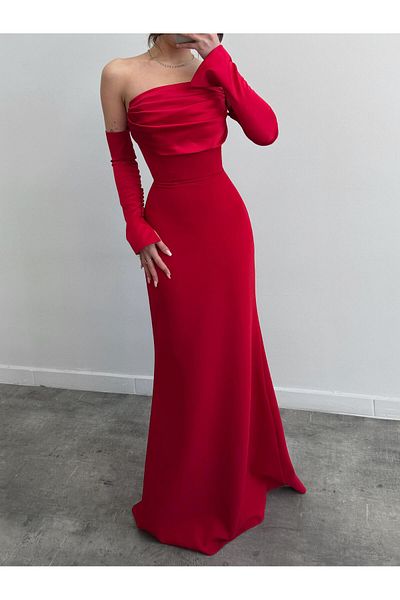 Serica Moda فستان سهرة بأكمام من الساتان الأحمر