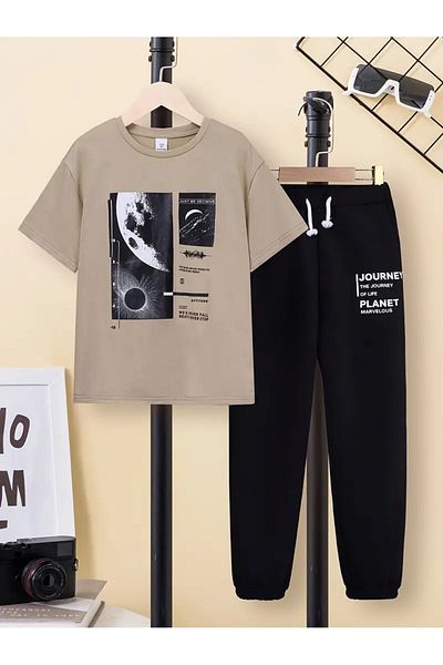 aynewmoda Official Print Short Sleeve T-Shirt and Lace up Waist Shorts - Going Out