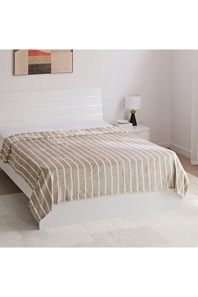 Home Box Linoa YD Stripe Queen Blanket 200x220 cm