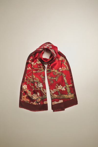 silqoora %100 Ipek Şal Fular (45X165 CM) - Vincent Van Gogh (BADEM AĞACI KIRMIZI)