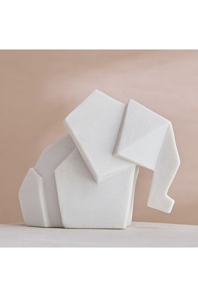 Home Box Verdant Polyresin Elephant Accent in Sand Finish 18.5x9.5x15.5 cm