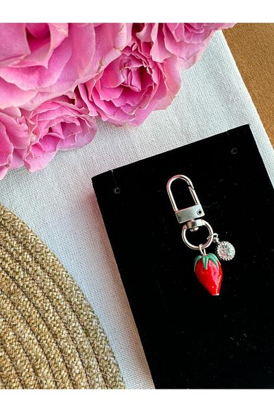 PEONY - peonyofficiall Clip Strawberry Glass Murano Silver Solitaire Detailed Wallet Ornament Charm Bag Ornament Silver Keychain